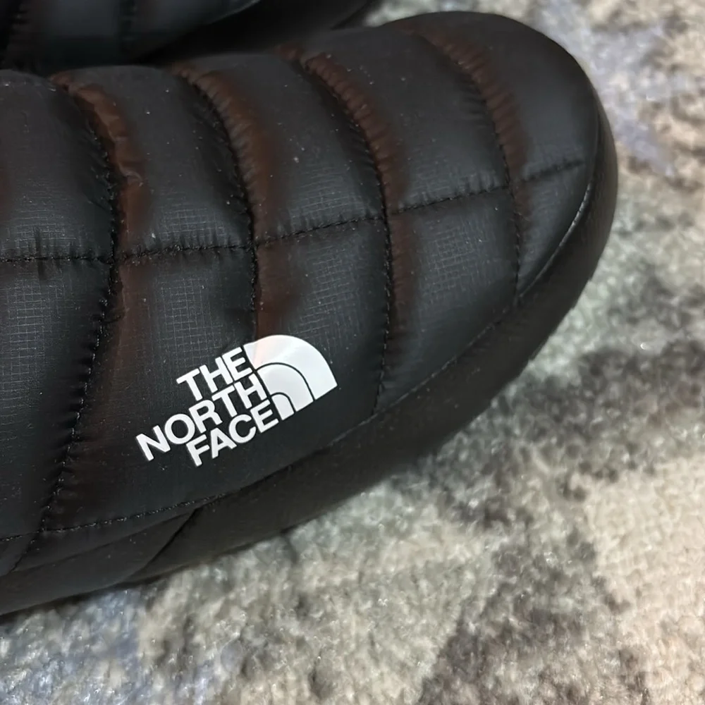 The North Face Puff Slippers